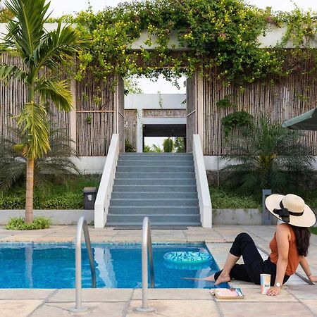 Open House By Stayvista - Nestled In Nature, Featuring A Swimming Pool & Expansive Lawn For A Serene Retreat Shikrapur Eksteriør bilde