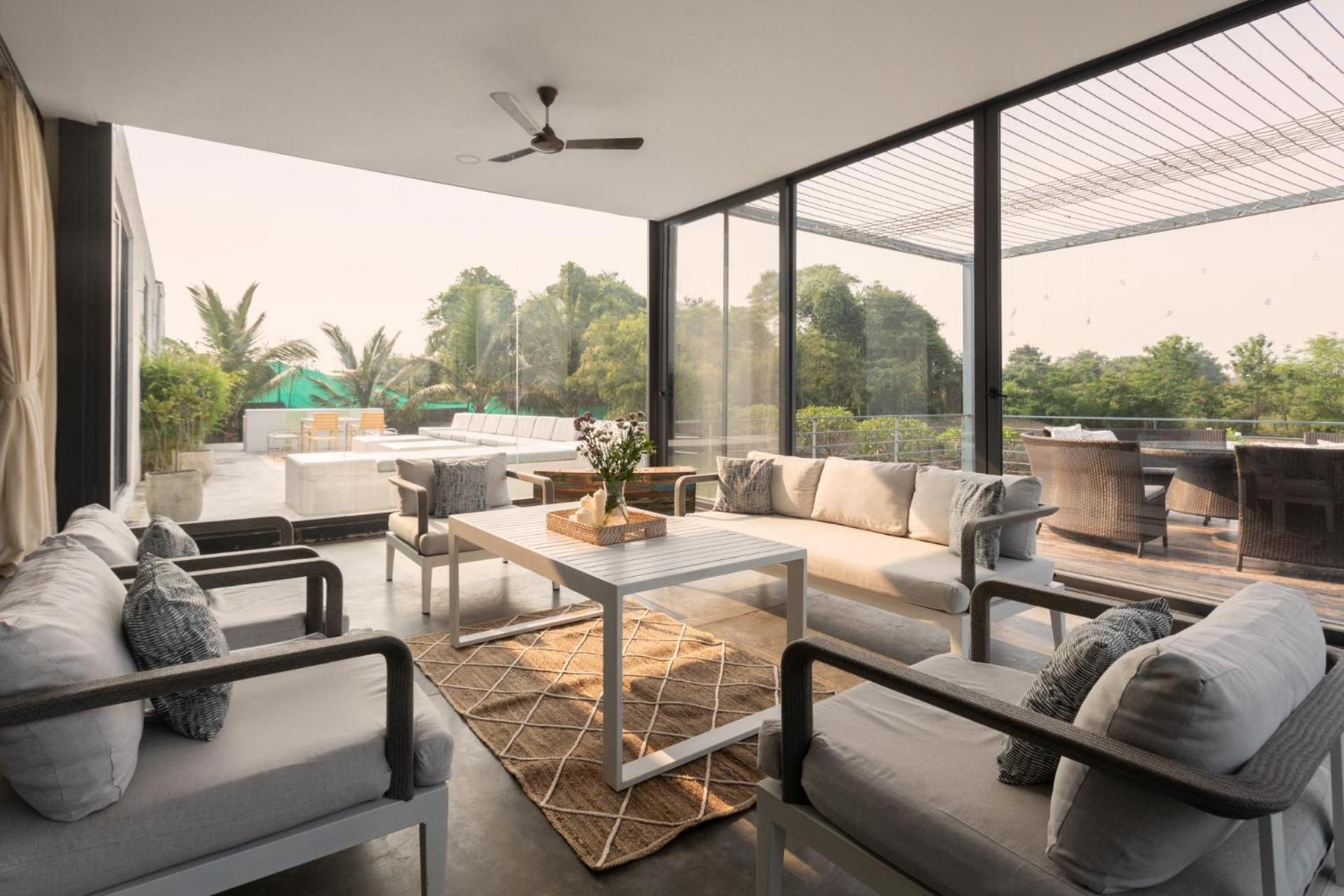 Open House By Stayvista - Nestled In Nature, Featuring A Swimming Pool & Expansive Lawn For A Serene Retreat Shikrapur Eksteriør bilde