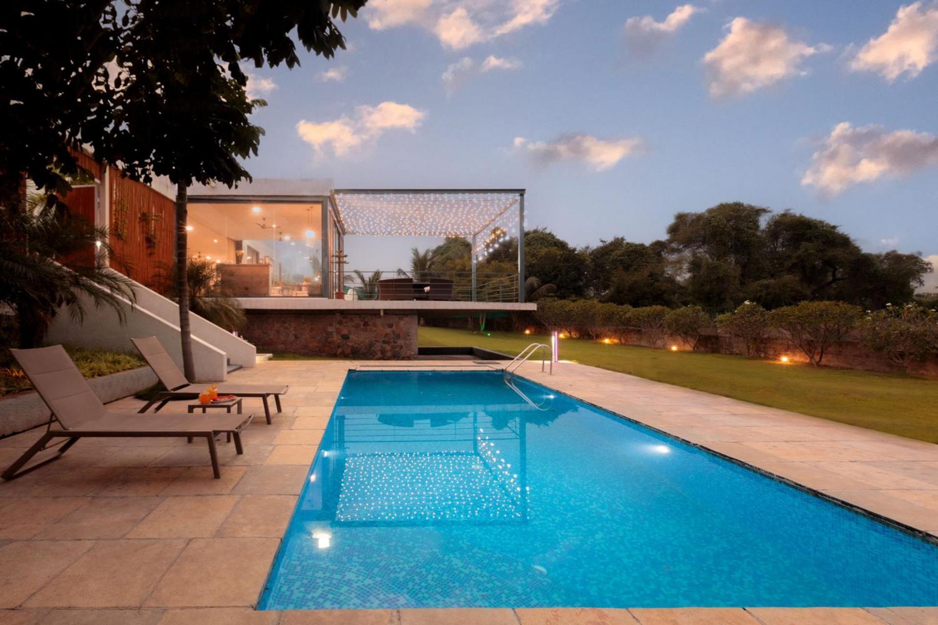 Open House By Stayvista - Nestled In Nature, Featuring A Swimming Pool & Expansive Lawn For A Serene Retreat Shikrapur Eksteriør bilde